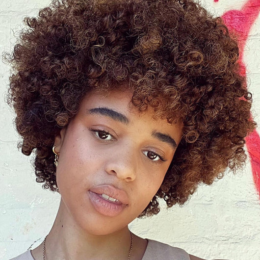 How To Add Moisture, Shine + Definition to 4C Hair